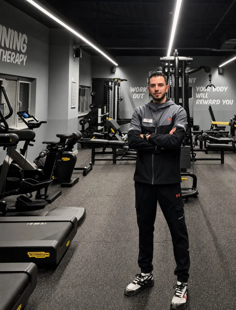 Fedis Kardović training in the gym
